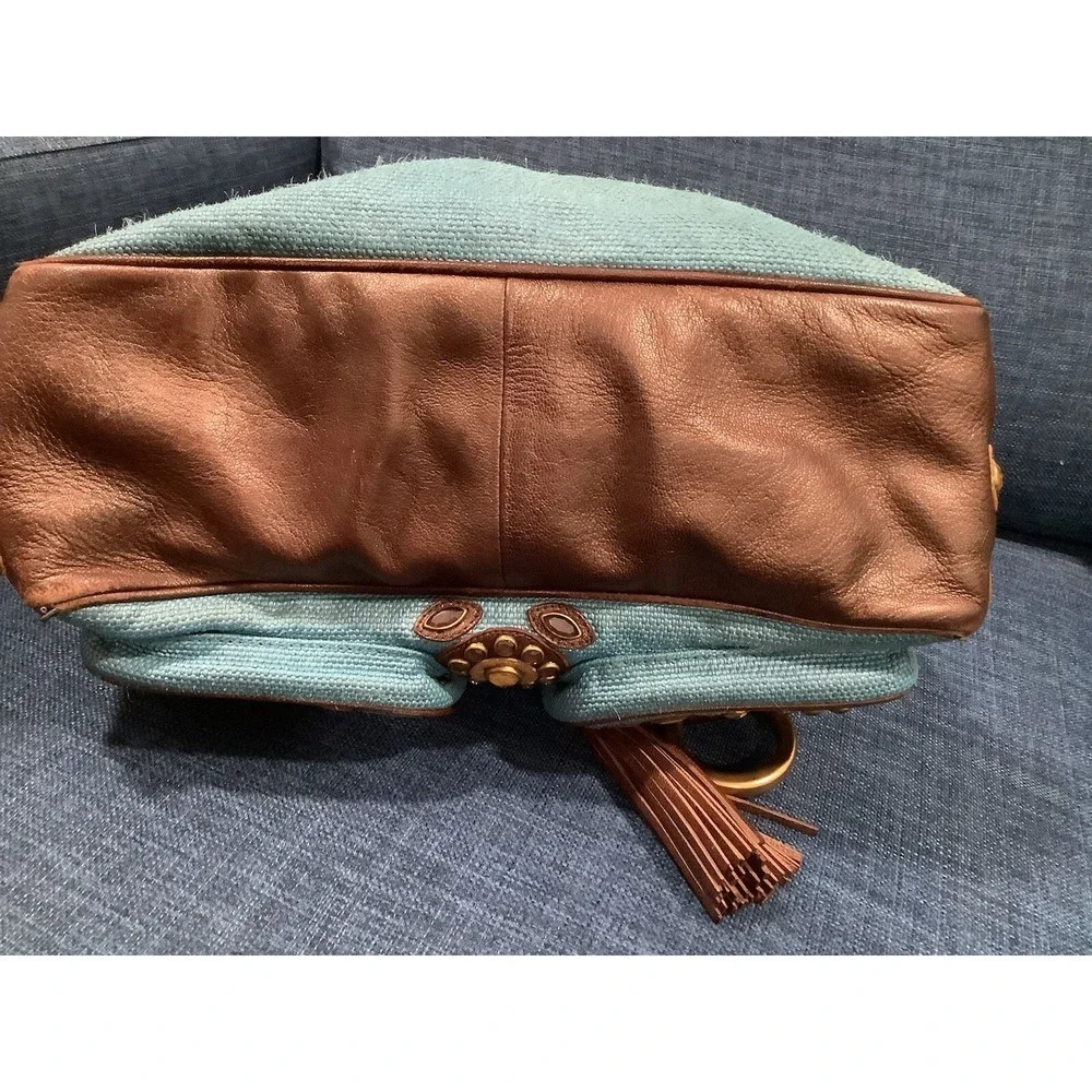 ISABELLA FIORE SET IN STONE STEPH EMBELLISHED LEATHER APPLIQUE HOBO HANDBAG
